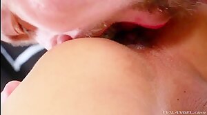 Thumb 10